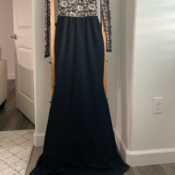 Black Classy Dress - Picture 4 of 6